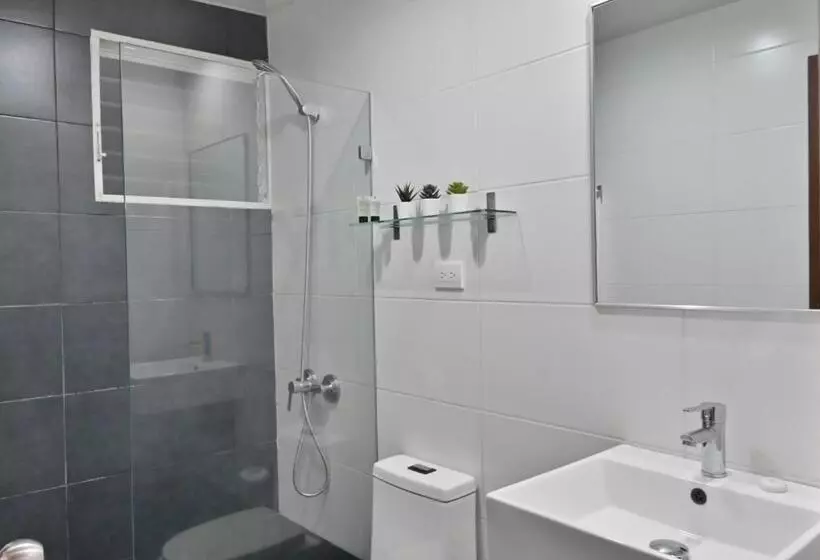 Palmer Suites