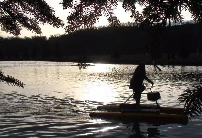 Villa Baviera, Hotel Baviera Chile