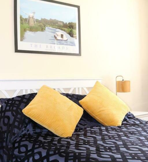 旅馆 The White Hart