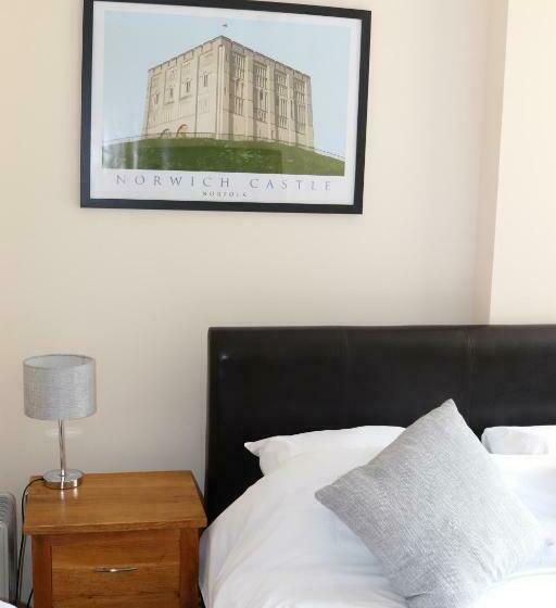 旅馆 The White Hart