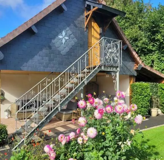 Aamiaismajoitus (B&B) Au Chant Des Oiseaux