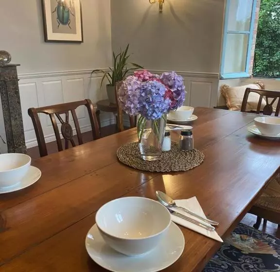 Aamiaismajoitus (B&B) Maison De Haouret