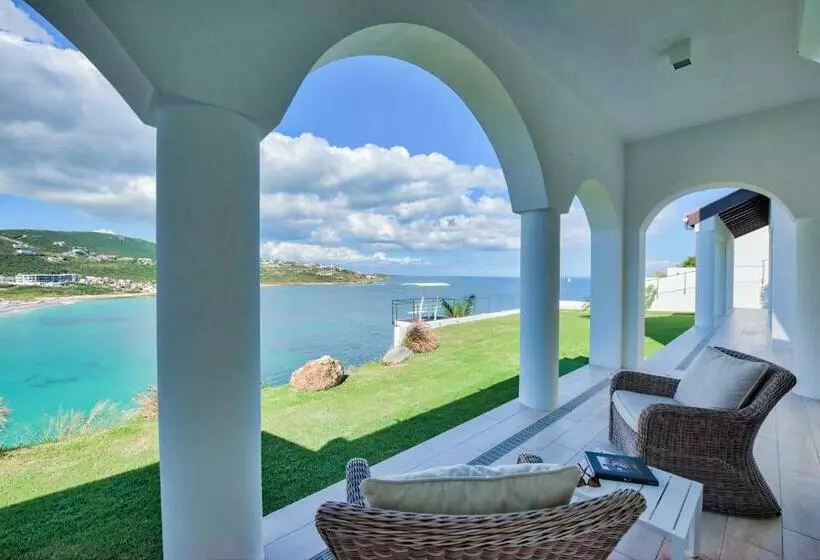 تختخواب و صبحانه Villa Amalia