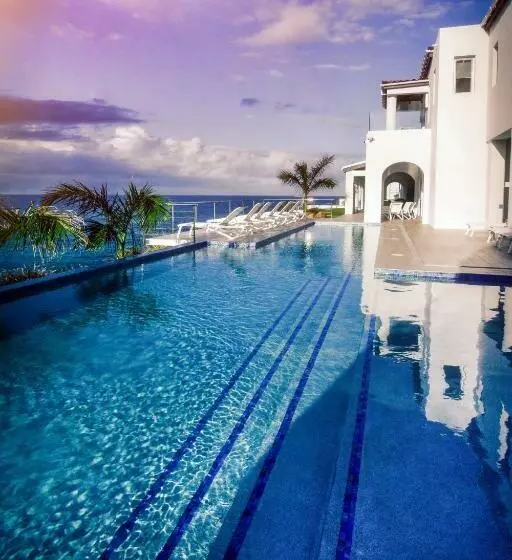 تختخواب و صبحانه Villa Amalia