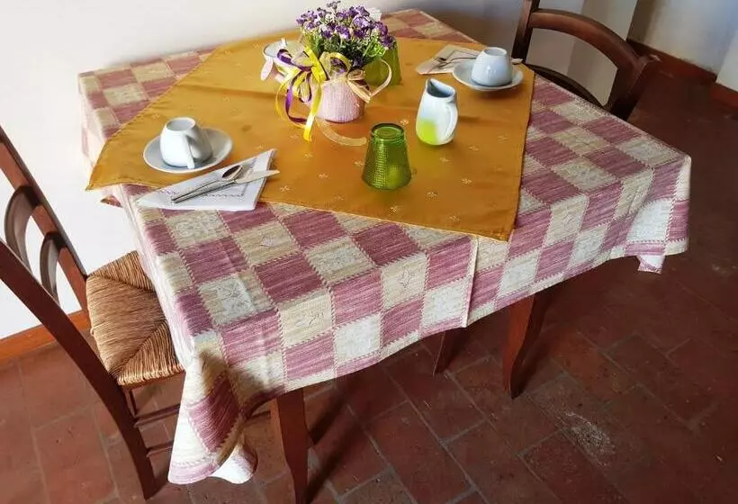 ホテル Agriturismo La Scuderia