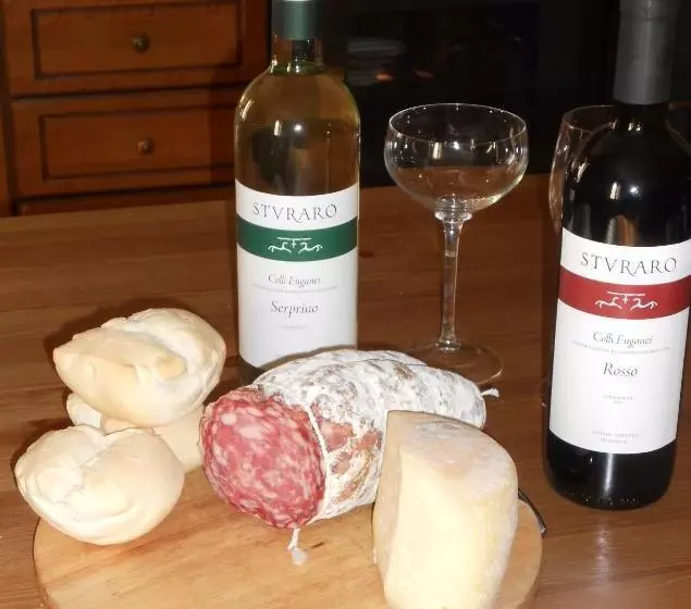 ホテル Agriturismo La Scuderia