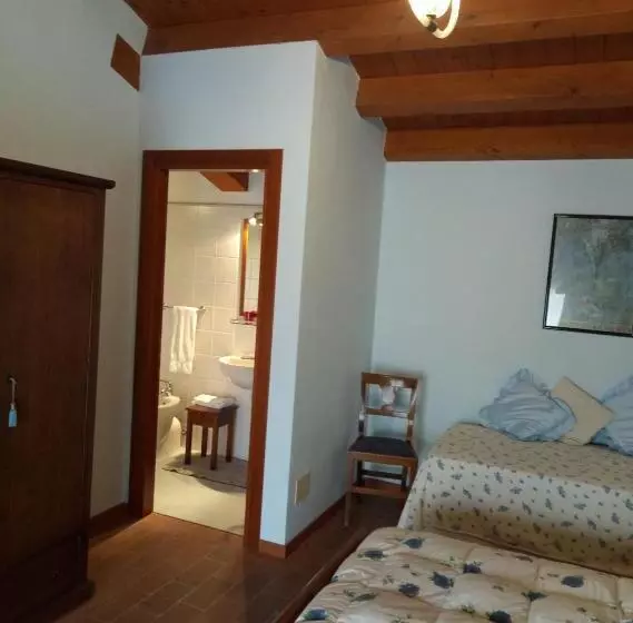 ホテル Agriturismo La Scuderia