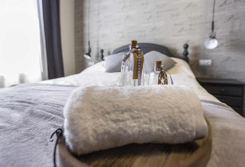 Отель Casa Juliana Turismo