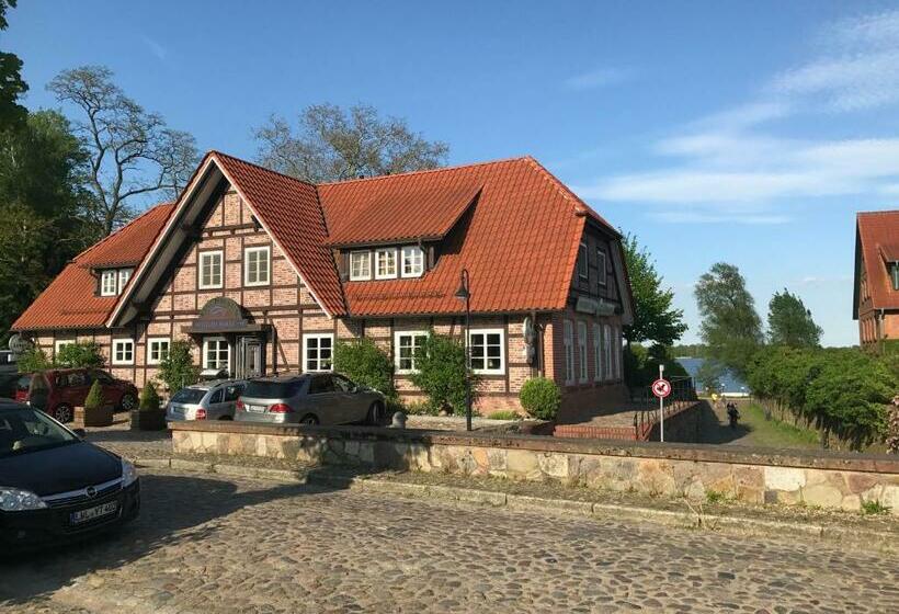 酒店 Fischhaus Am Schaalsee