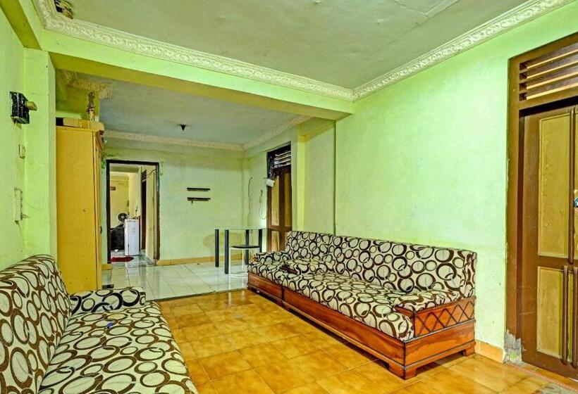 Отель Spot On 91540 Ukuh Guesthouse