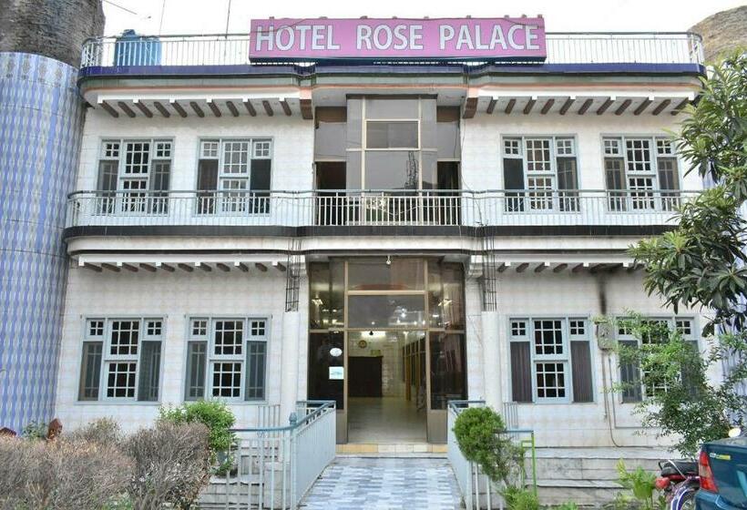 هتل The Rose Palace Swat