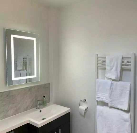 モーテル Tall Pines Lodges