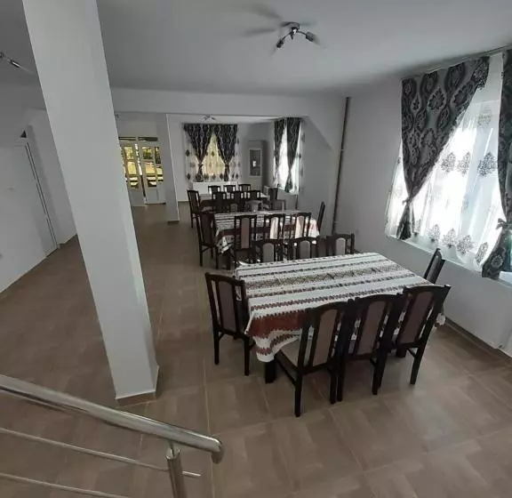 ペンション Cabana Colț De Rai