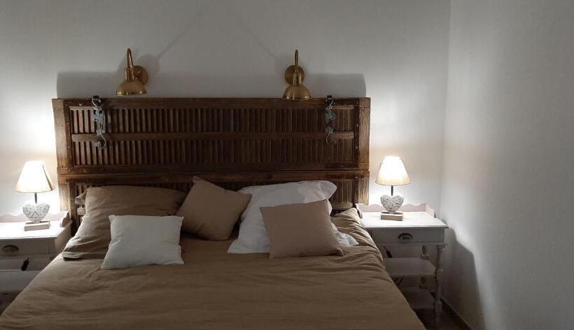 پانسیون Chambre D Hotes Mas Pékin