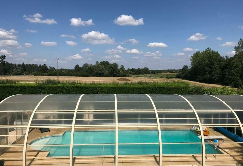 بنسيون Chambre D Hôtes Des Gâtines