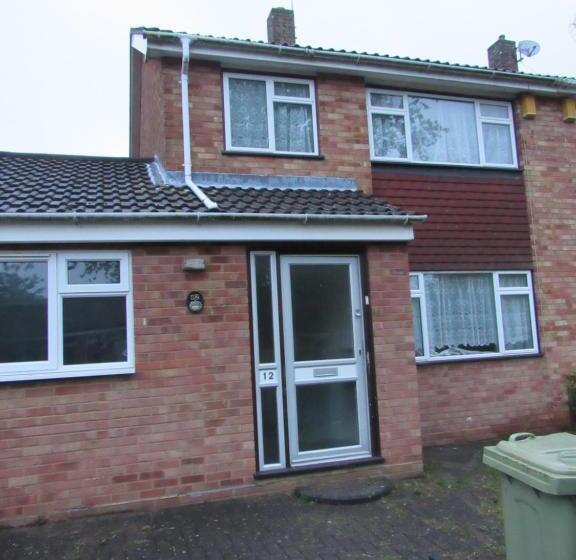 بنسيون Serene Inn Near Bletchley Park