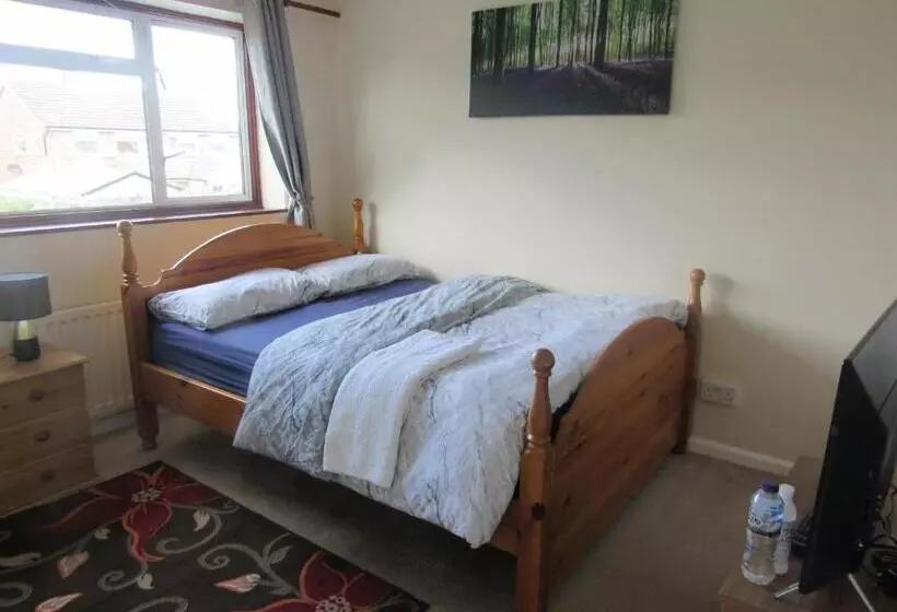 Majatalo Serene Inn Near Bletchley Park