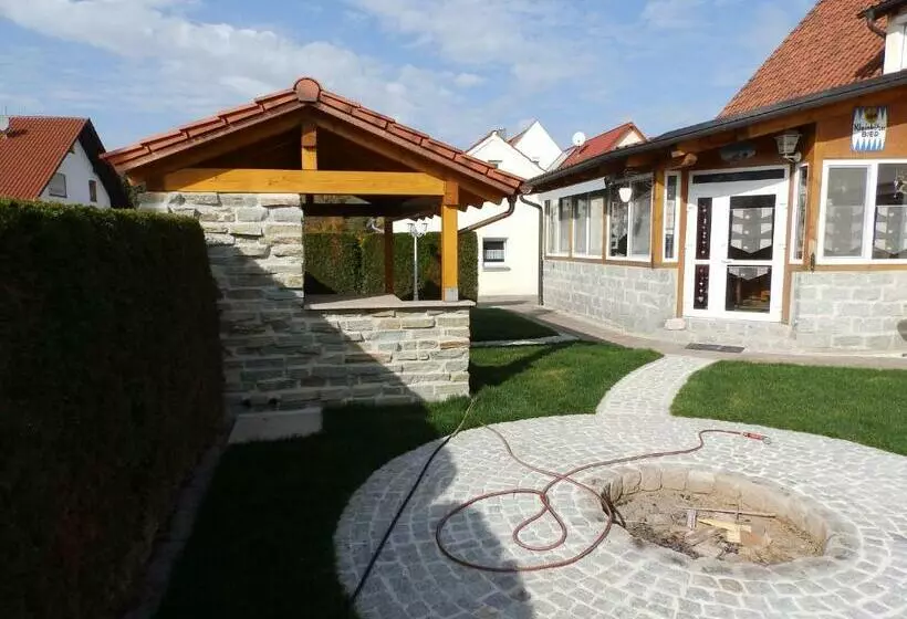 Pension Gästeparadies