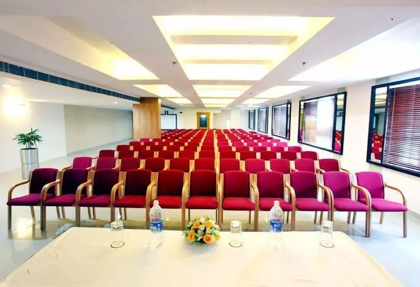 Hotel Airlink Castle