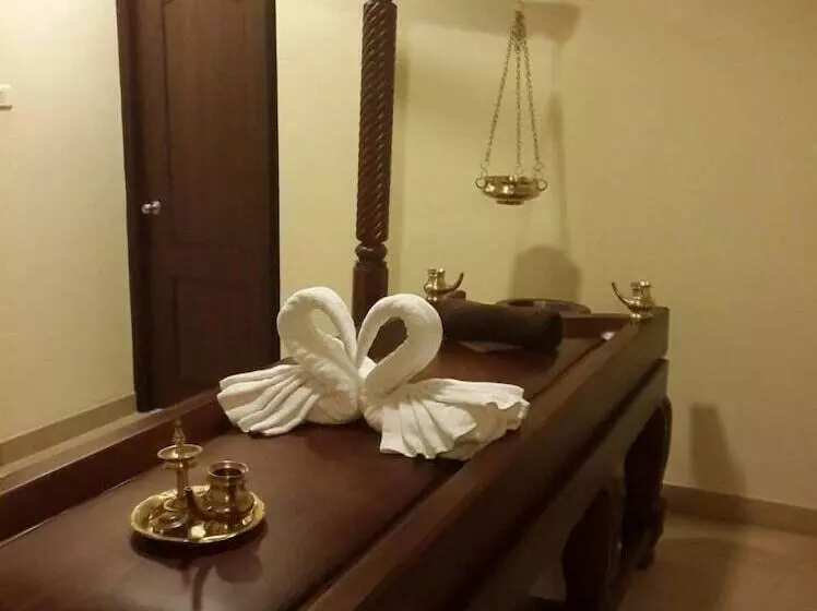 Hotel Airlink Castle