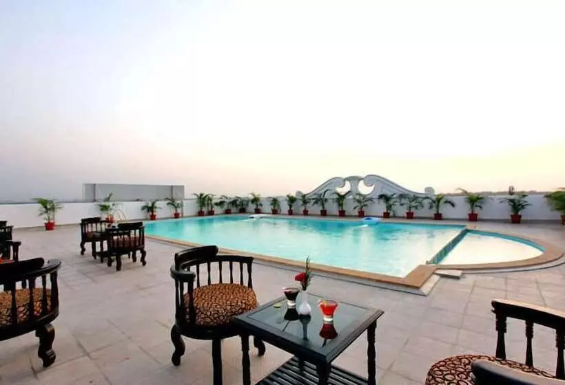 Hotel Airlink Castle