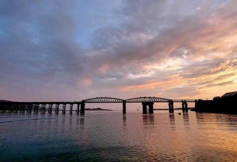 هتل Bae Abermaw Boutique B&b