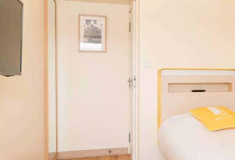 בית מלון כפרי Bloomrooms @ New Delhi Railway Station