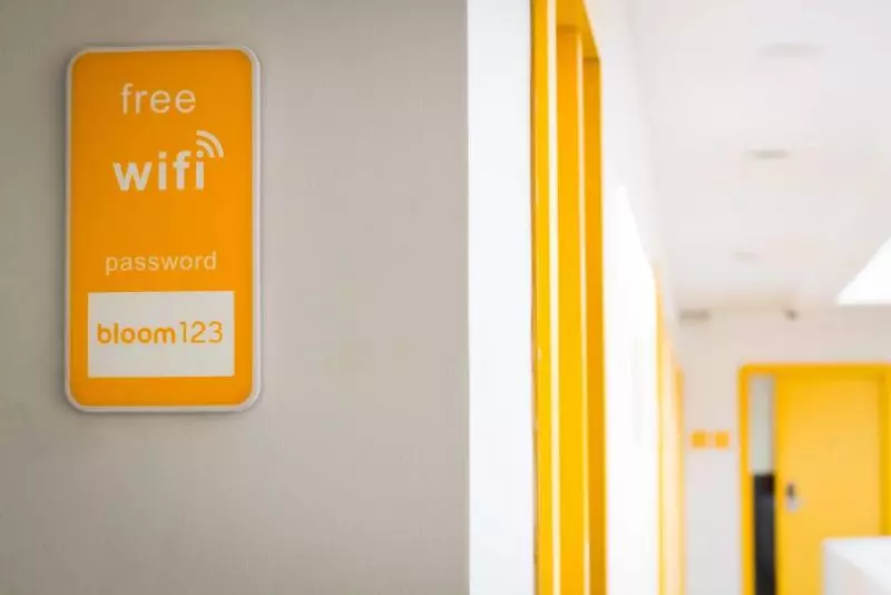 בית מלון כפרי Bloomrooms @ New Delhi Railway Station