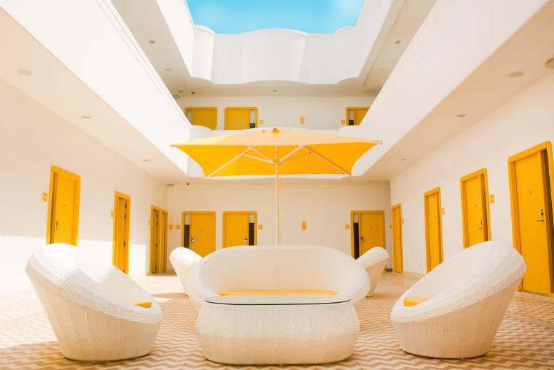 Hotel Bloomrooms @ New Delhi Railway Station