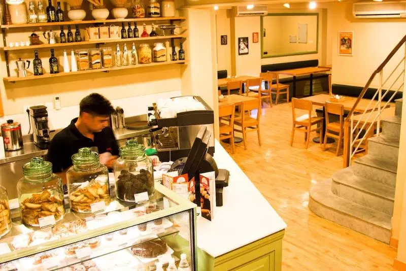 בית מלון כפרי Bloomrooms @ New Delhi Railway Station