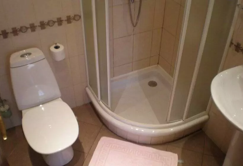 هتل Butterfly