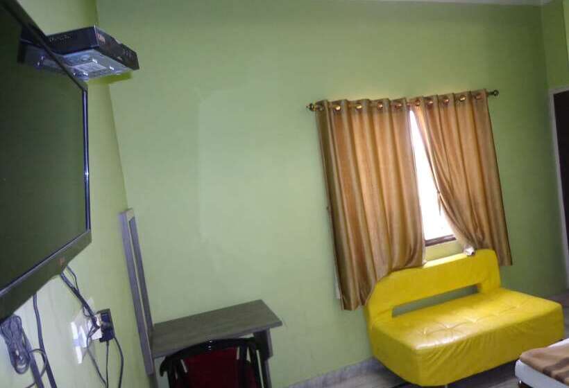 ホテル Darbar International