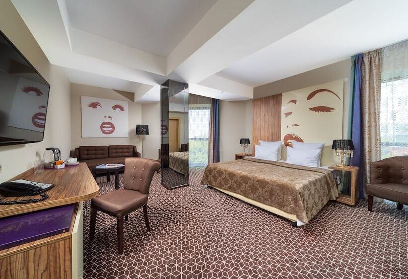 בית מלון כפרי Denart