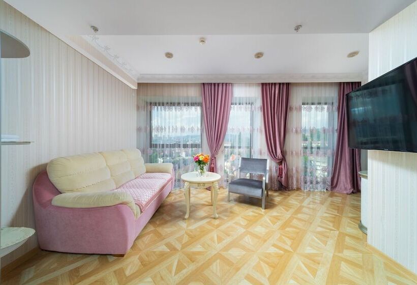 בית מלון כפרי Denart