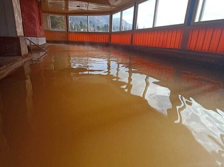 酒店 Larina Thermal Resort & Spa