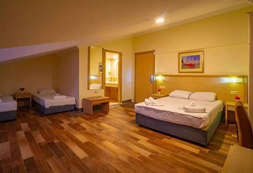 בית מלון כפרי Larina Thermal Resort & Spa