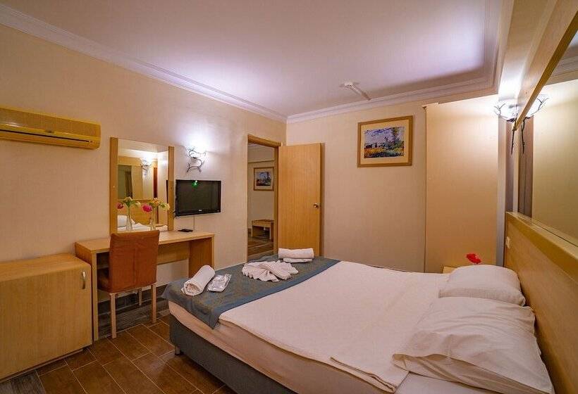 Hotel Larina Thermal Resort & Spa