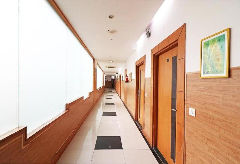 בית מלון כפרי O One