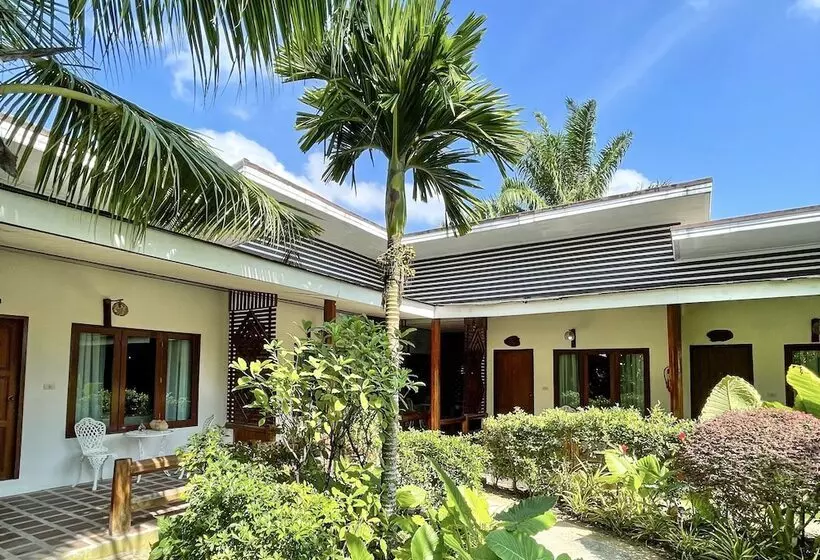 호텔 Phuvara Boutique Aonang