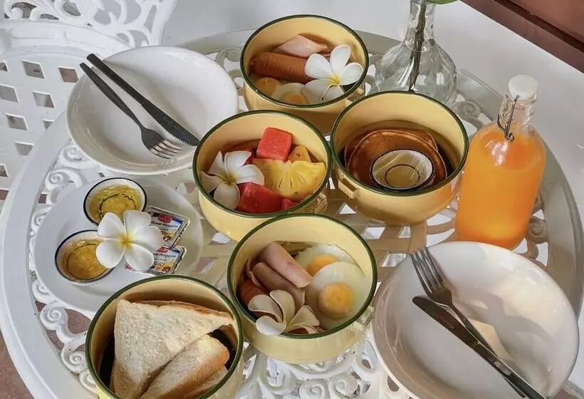 호텔 Phuvara Boutique Aonang