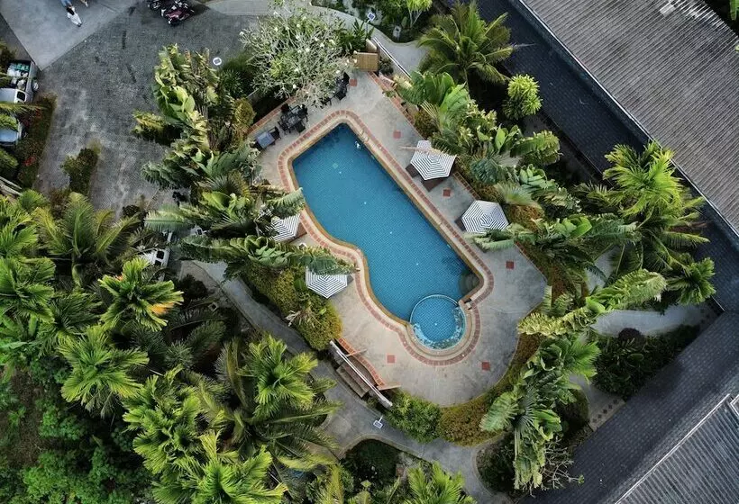 호텔 Phuvara Boutique Aonang