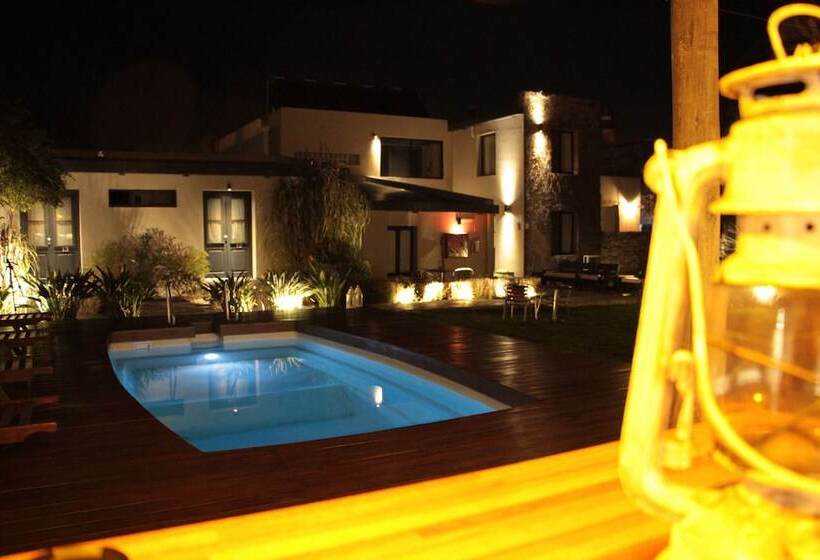 هتل Posada El Capullo