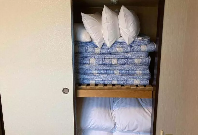 Отель Route Inn Grantia Fukuoka Miyawaka  Wakita Onsen