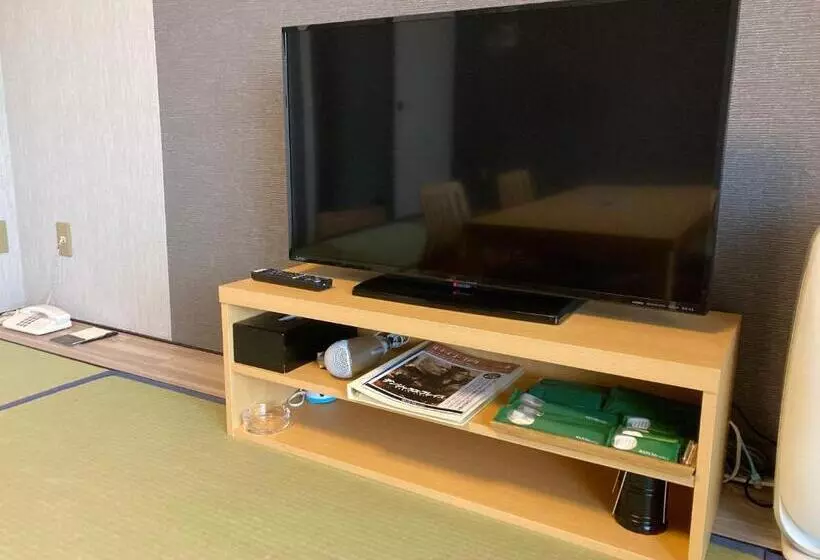 Отель Route Inn Grantia Fukuoka Miyawaka  Wakita Onsen