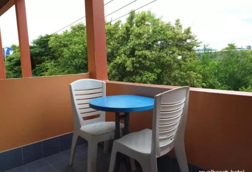 هتل Royal Beach Guest House
