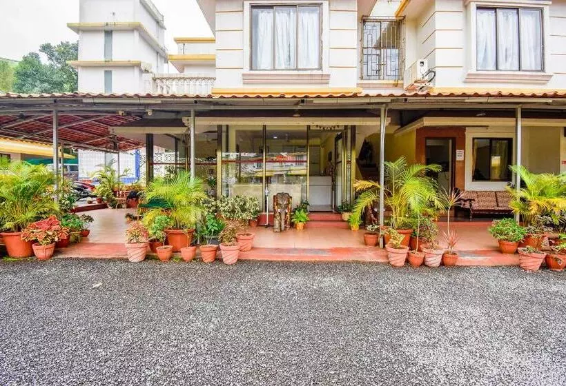 ホテル Sereniity Resort Lonavala