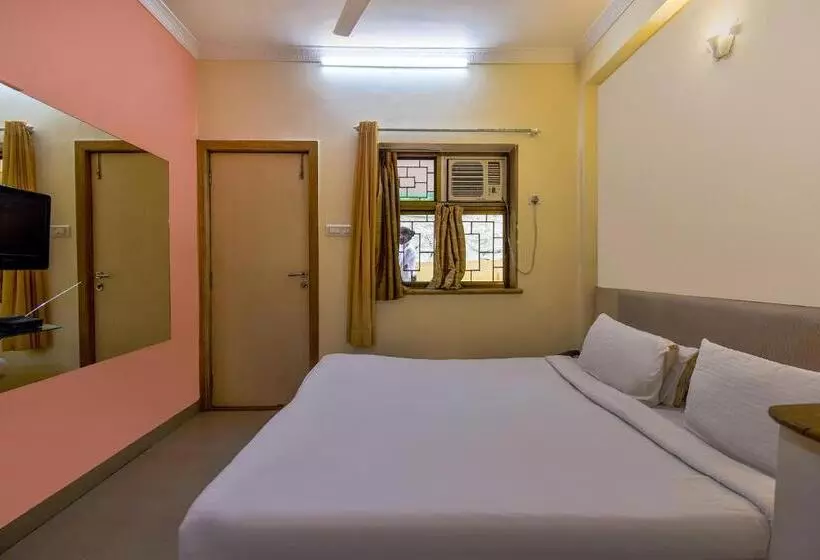 ホテル Sereniity Resort Lonavala