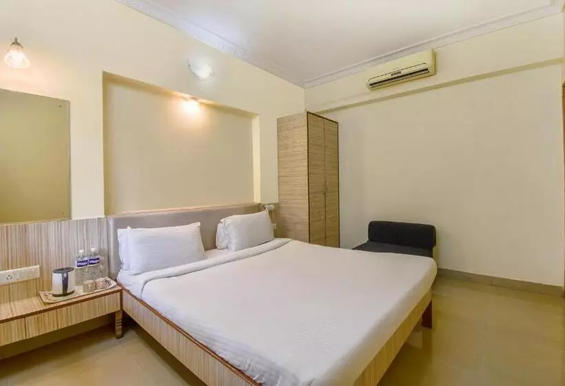 ホテル Sereniity Resort Lonavala