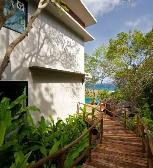 Resort Tanote Villa Sha Extra Plus