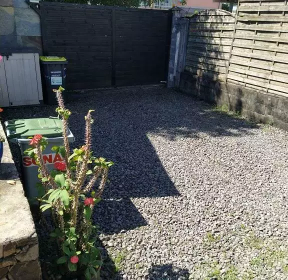 تختخواب و صبحانه L évidence St André